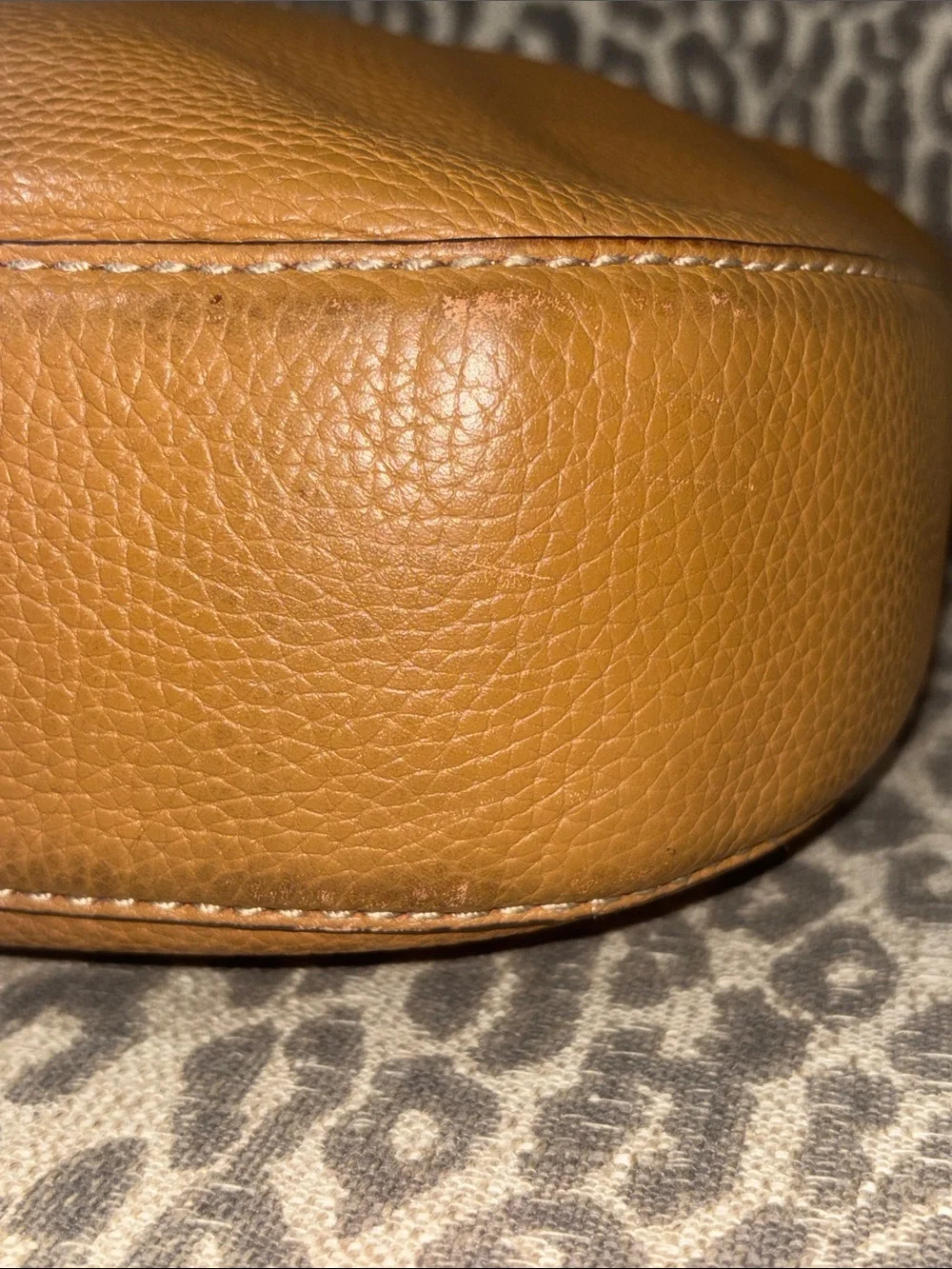 Marc Jacobs Gotham hobo shoulder bag tan leather purse slouchy chunky hardware